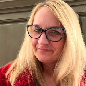 Meet your Posher, Cherie